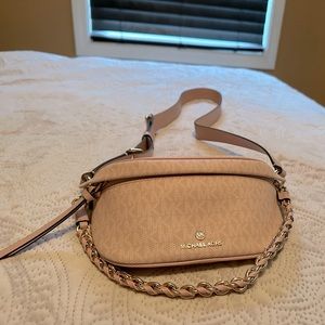 MK Fanny pack crossbody bag